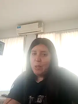 Snapshot of melucita chatting on March 28, 9:14 pm melucita online show from March 28, 9:14 pm