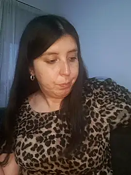 Snapshot of melucita chatting on March 30, 10:11 pm melucita online show from March 30, 10:11 pm