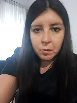 Snapshot of melucita chatting on April 1, 9:45 pm melucita online show from April 1, 9:45 pm