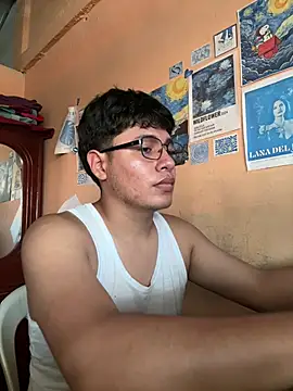 Erickckk online show from March 28, 8:08 pm