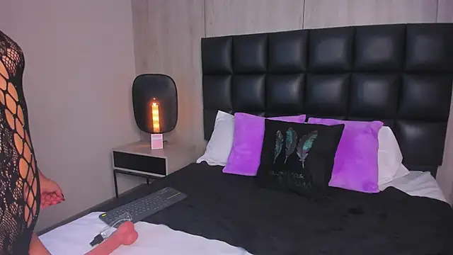 lexy cartier online show from March 30, 1:34 pm