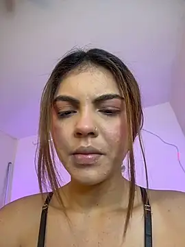 Snapshot of Emily_vega1_ chatting on March 30, 5:03 pm Emily vega1 online show from March 30, 5:03 pm