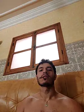 Thewildaliii0 online show from March 25, 10:32 am