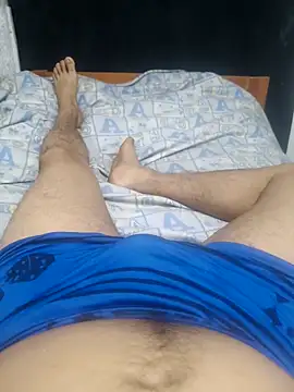 Snapshot of Adal694 chatting on April 4, 6:55 am Adal694 online show from April 4, 6:55 am