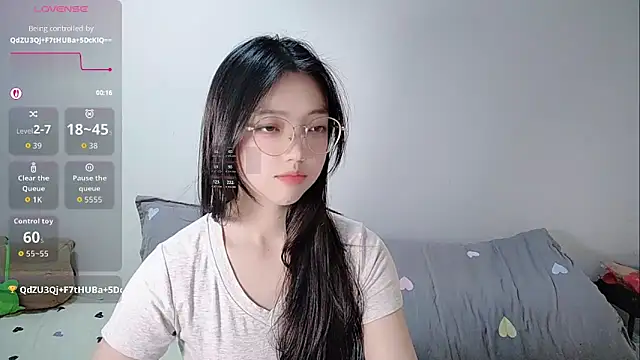 oblakitty  online show from March 27, 5:35 am