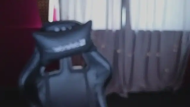 ElizabethRedWings online show from March 25, 10:21 am