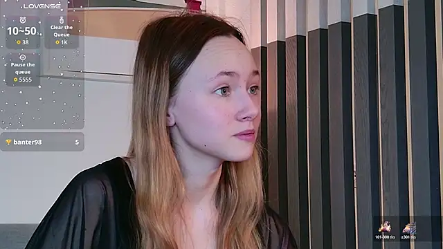 Snapshot of Bethany_sparkle chatting on April 1, 8:26 am Bethany sparkle online show from April 1, 8:26 am