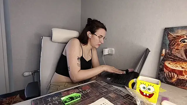 Snapshot of LaritaTocchio chatting on March 19, 8:29 am LaritaTocchio online show from March 19, 8:29 am