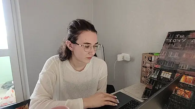 Snapshot of LaritaTocchio chatting on March 22, 7:23 am LaritaTocchio online show from March 22, 7:23 am