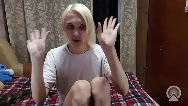 JaysaBenhausen online show from March 29, 9:42 am