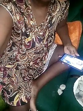 Snapshot of ntethe15 chatting on April 8, 6:35 am ntethe15 online show from April 8, 6:35 am