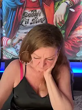 Snapshot of Milf-Gabi chatting on March 27, 8:26 am Milf-Gabi online show from March 27, 8:26 am