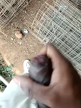 Snapshot of sanju_5418 chatting on April 4, 6:22 am sanju 5418 online show from April 4, 6:22 am