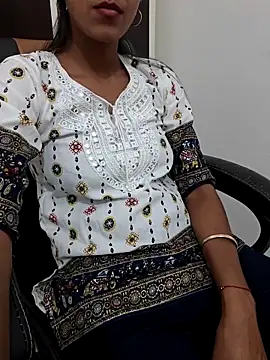 Snapshot of aushi_rajput chatting on March 29, 11:16 pm aushi rajput online show from March 29, 11:16 pm