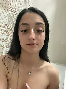 BiancaCharm online show from May 11, 9:01 pm