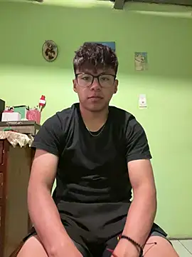 Snapshot of Arley-Arley1 chatting on March 25, 4:29 am Arley-Arley1 online show from March 25, 4:29 am