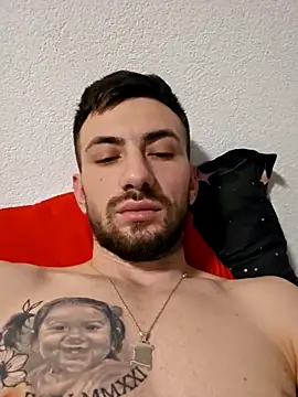 Snapshot of stfvataman chatting on March 21, 7:28 pm stfvataman online show from March 21, 7:28 pm