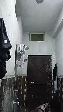 Snapshot of xyz_2giT chatting on March 26, 12:11 pm xyz 2giT online show from March 26, 12:11 pm