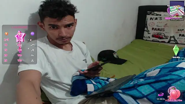 Snapshot of rossitaspace01 chatting on March 16, 6:12 pm rossitaspace01 online show from March 16, 6:12 pm