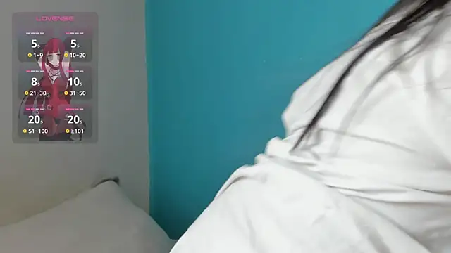 Snapshot of Little_Swan chatting on April 2, 6:05 pm Little Swan online show from April 2, 6:05 pm