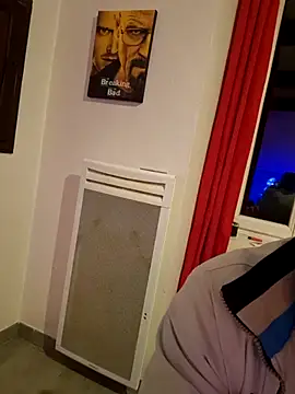 Snapshot of Titytwister30 chatting on March 25, 9:54 pm Titytwister30 online show from March 25, 9:54 pm