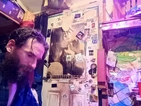 nearby causual online show from April 8, 4:40 pm