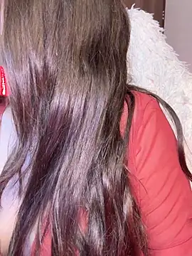 Snapshot of Liora_Sol chatting on March 18, 11:52 pm Liora Sol online show from March 18, 11:52 pm