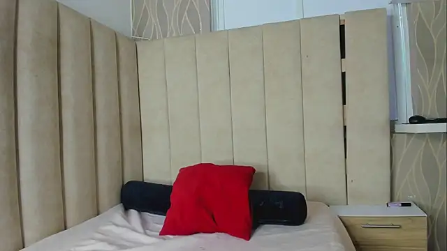 Kitty Swwet online show from March 25, 1:17 pm