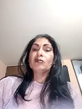 Taniafirelux online show from March 17, 10:35 pm