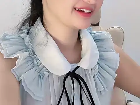 AmyLinee 1 online show from June 9, 3:40 am
