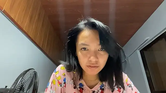 Snapshot of NoreenPierotti chatting on March 28, 3:06 am NoreenPierotti online show from March 28, 3:06 am