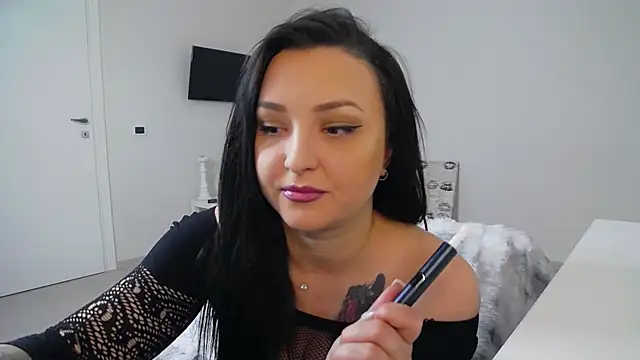 InesNova online show from March 31, 5:19 am