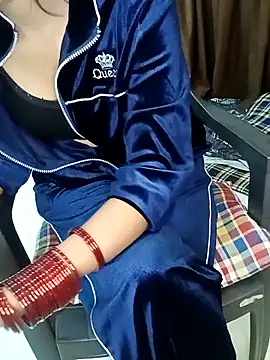 Candyy crushh online show from March 21, 2:31 pm