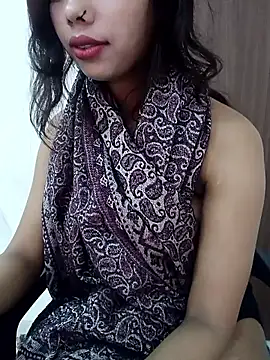 Candyy crushh online show from April 1, 10:16 am