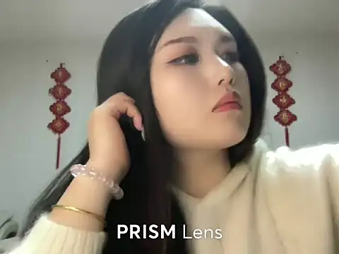 Snapshot of Sissi888 chatting on April 2, 1:42 pm Sissi888 online show from April 2, 1:42 pm