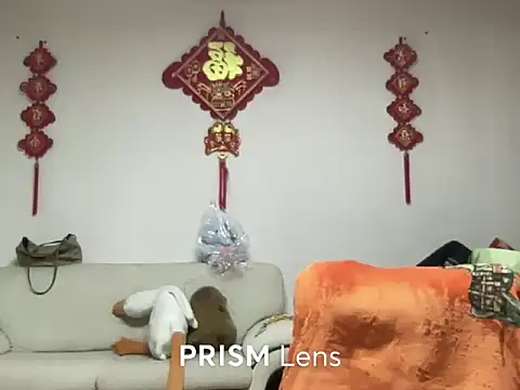 Snapshot of Sissi888 chatting on April 5, 2:14 pm Sissi888 online show from April 5, 2:14 pm