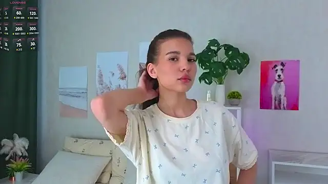 LatashaTarr online show from April 3, 12:41 am