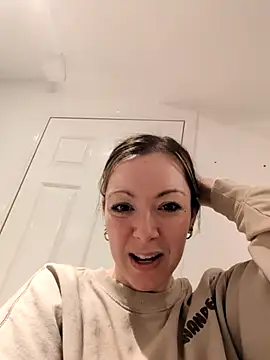 fucklyweds online show from April 1, 3:40 am