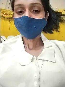 Snapshot of Sonam_y chatting on March 28, 7:41 am Sonam y online show from March 28, 7:41 am