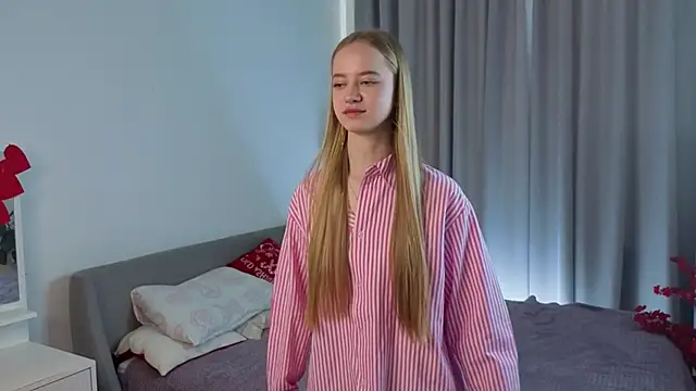 IselaObanner online show from March 24, 6:07 am