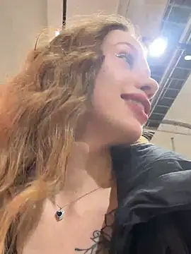 Olivia Jemison online show from March 21, 7:13 am