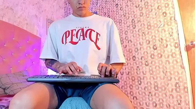 Madness savage online show from March 21, 8:45 pm