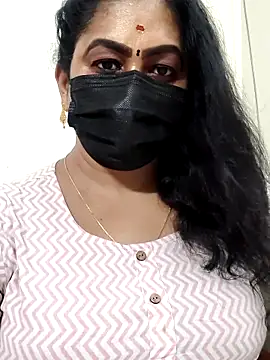 Snapshot of aishu_mallu_tamil chatting on March 30, 1:45 pm aishu mallu tamil online show from March 30, 1:45 pm