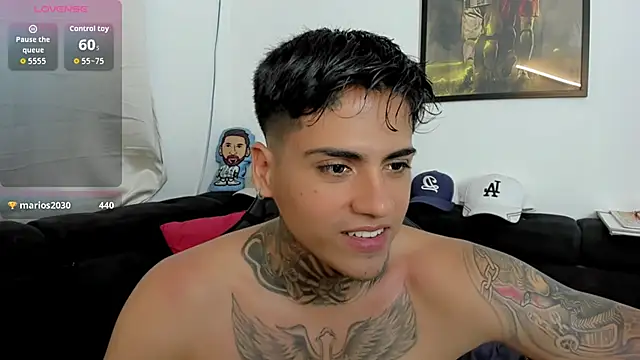 Snapshot of sweetlatinoboy chatting on March 29, 12:10 am sweetlatinoboy online show from March 29, 12:10 am