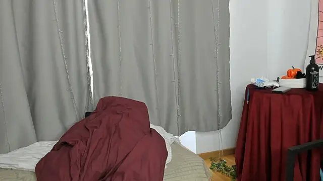 Shadow blink online show from March 29, 12:05 pm