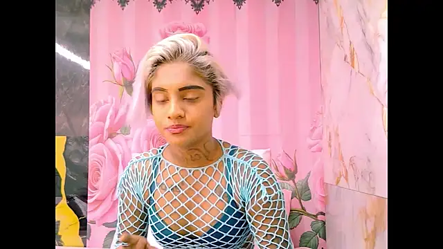 indian barbie online show from April 1, 10:27 am