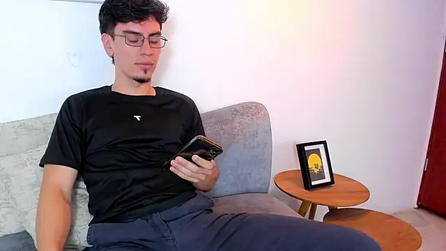 manu ferx online show from March 19, 12:20 pm