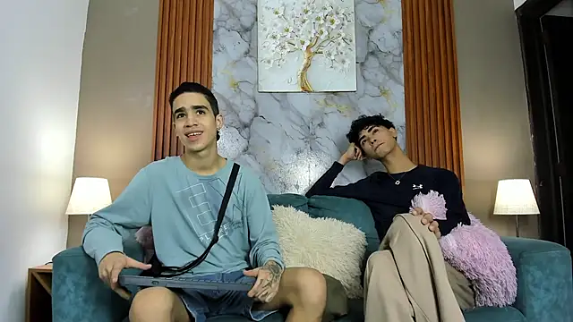 Snapshot of NAUGHTY_BOYS1 chatting on April 1, 8:17 pm NAUGHTY BOYS1 online show from April 1, 8:17 pm