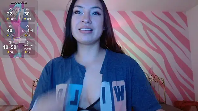 Snapshot of Scarlet_queen4 chatting on March 25, 1:17 pm Scarlet queen4 online show from March 25, 1:17 pm