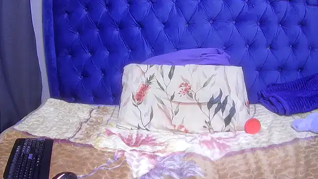 Sexy-Dinamy online show from May 15, 8:21 am